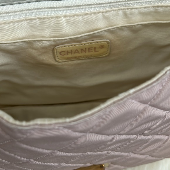 Chanel Tricolor Reissue 2.55 Quilted Canvas 226 Jumbo Flap Bag - Picture 11 of 12